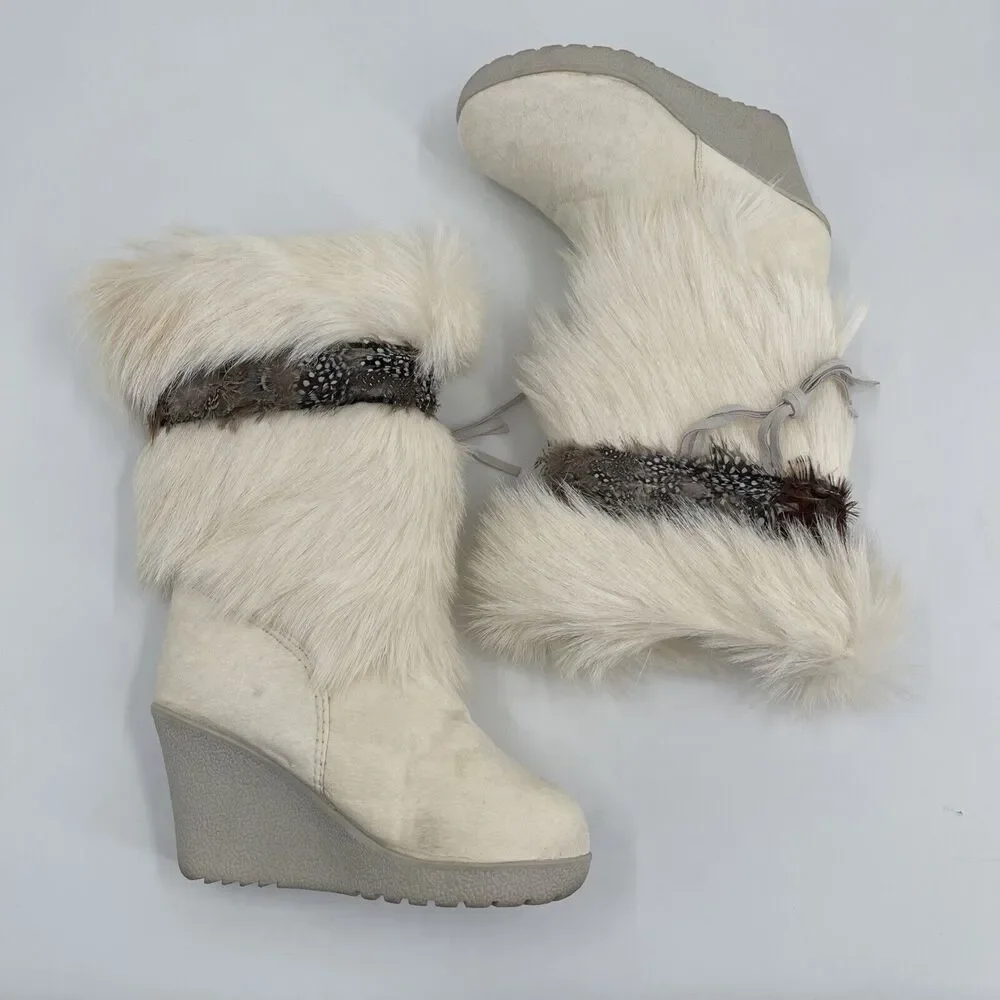 Bearpaw Wedge Goat Fur Winter Boots Womens 5 White Feathers - Picture 3 of 9